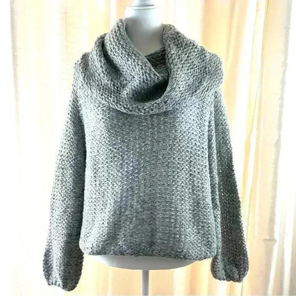NWOT Debut Nordstrom Gray Loose Knit Crop Cowl Neck Cinch Waist Sweater Size S - Picture 2 of 12
